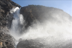 Takakkaw Falls